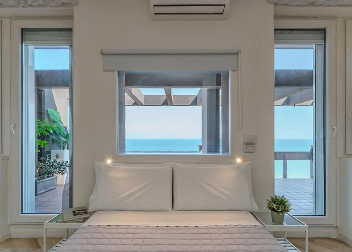 Loft Corso Trieste Terrazza Sul Mare *