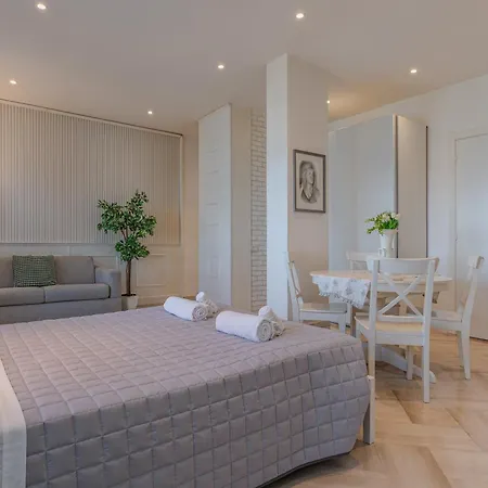 Апартаменти Loft Corso Trieste Terrazza Sul Mare Барі