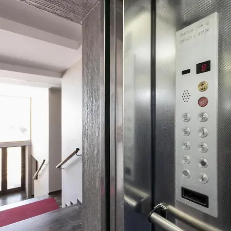 Apartamento Loft Corso Trieste Terrazza Sul Mare *